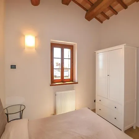 Holiday S. Angelo In Vado -pu- 28 * Piandimeleto